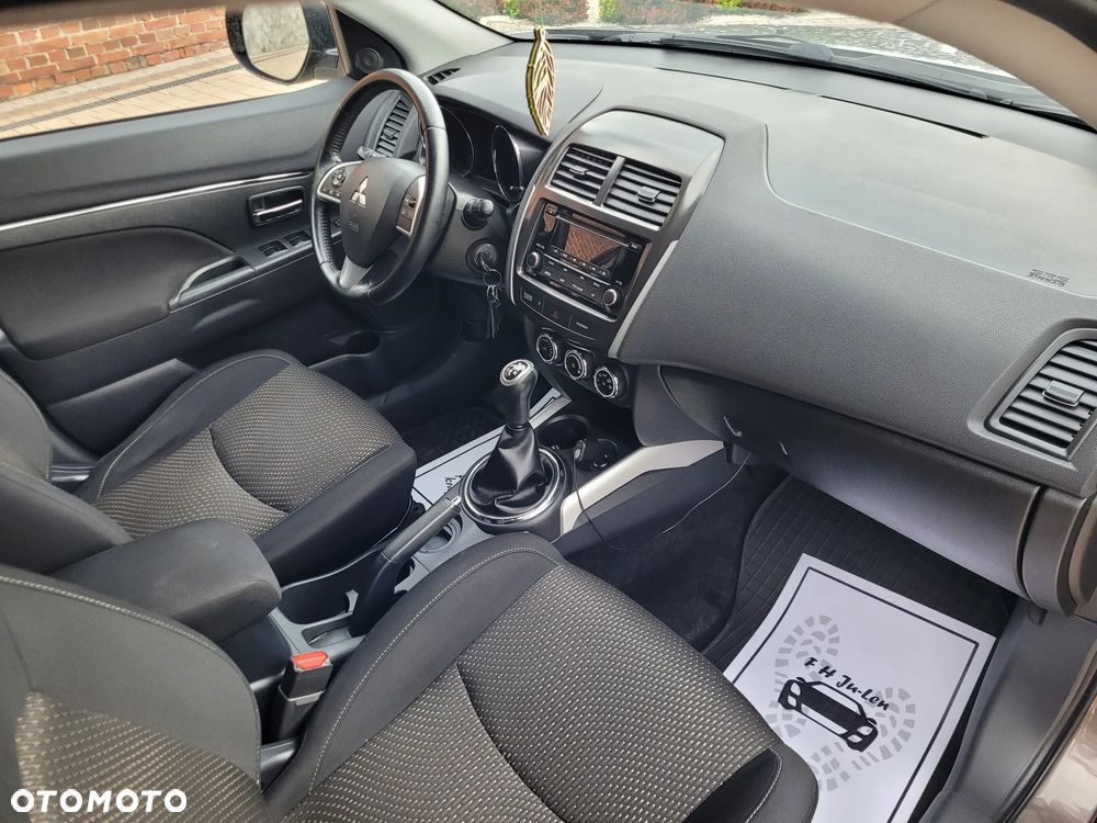 Mitsubishi ASX 1.6 Blue Sky Edition - 16