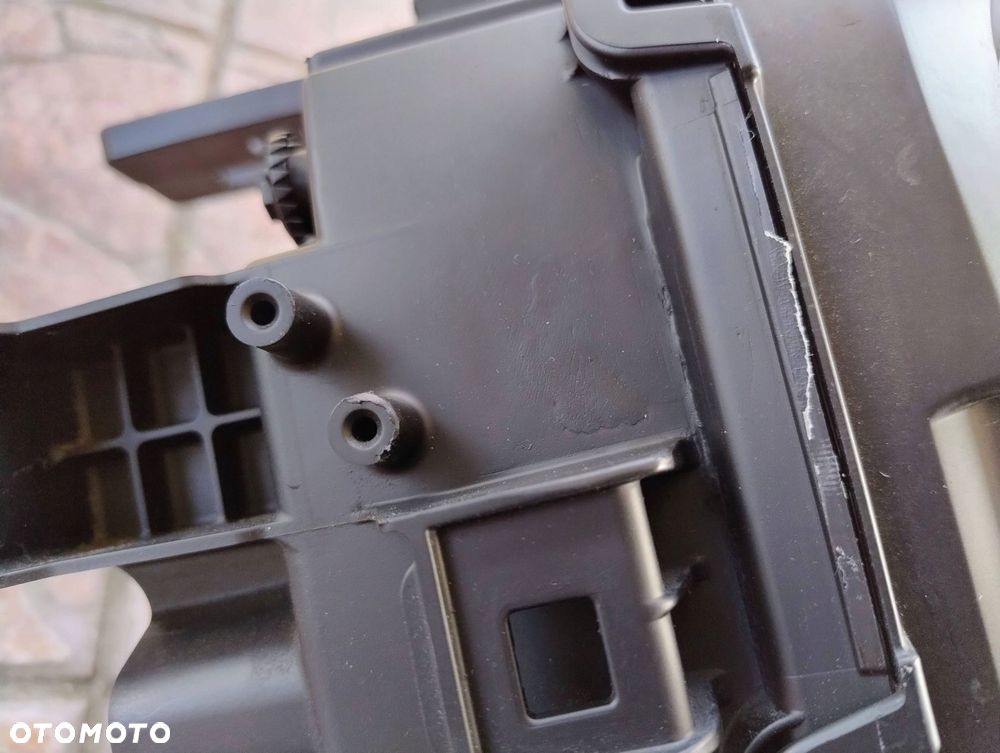 lampa prawa mitsubishi eclipse cross lift 2021-^ - 6