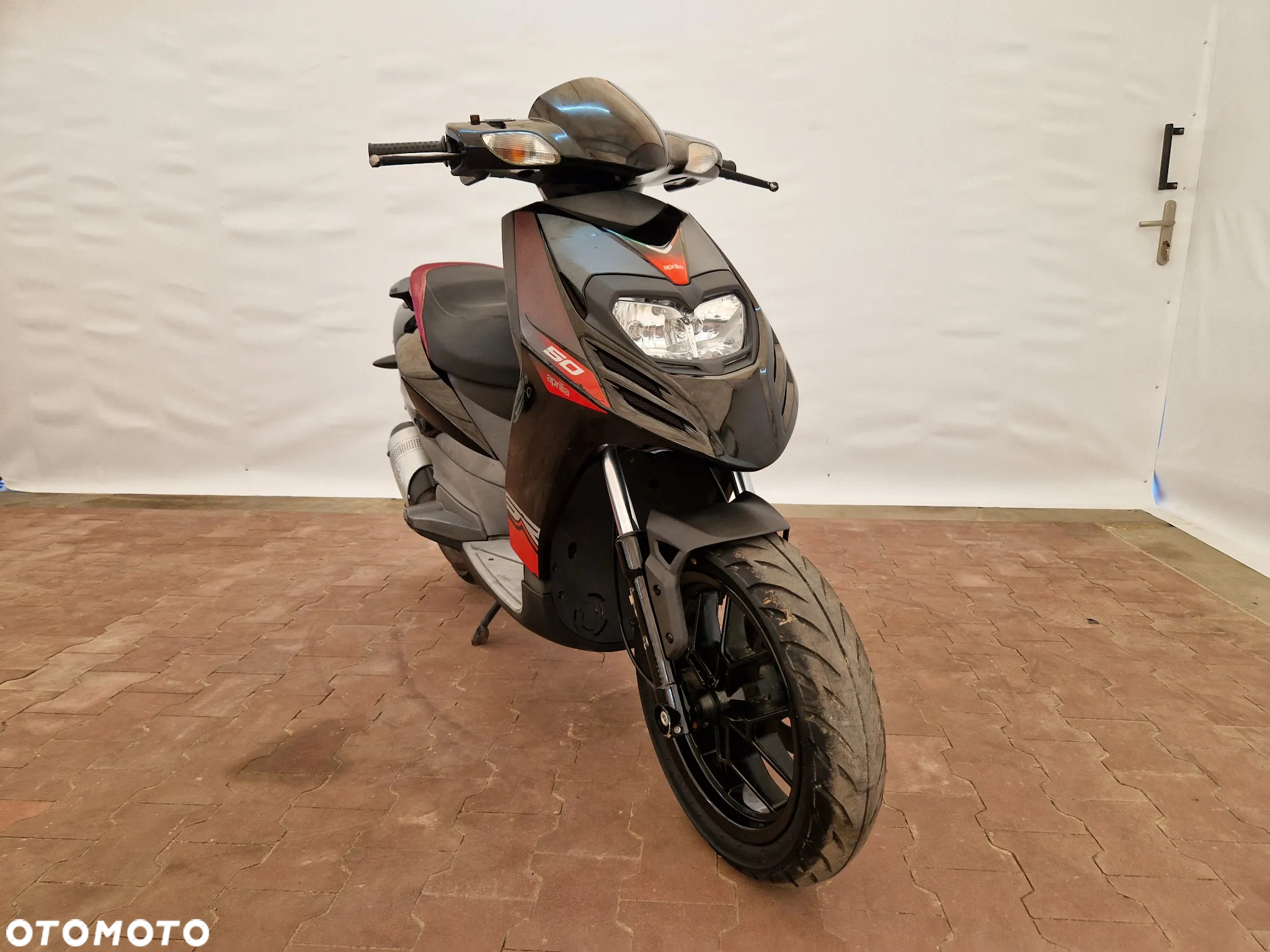 Aprilia SR - 17