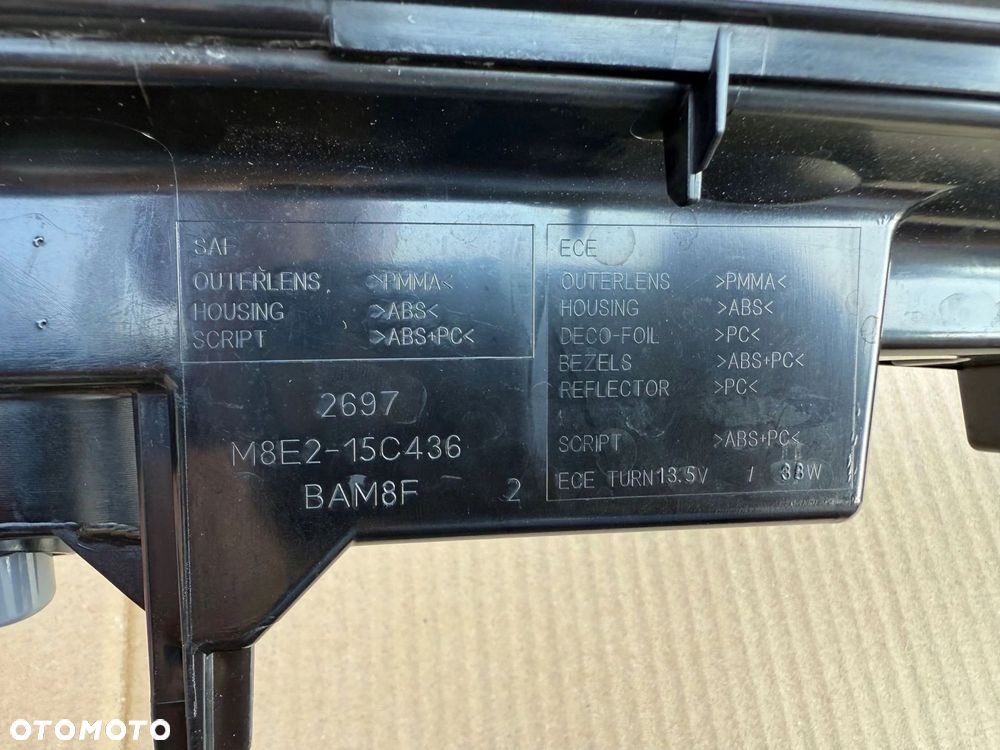LAMPA W KLAPE Land Rover Range Rover L460 Type LK ORYGINAŁ IDEALNA - 7