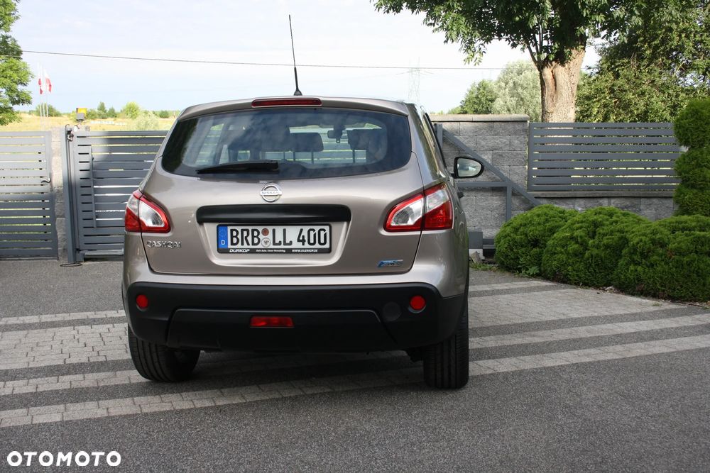 Nissan Qashqai 1.5 dCi Eco visia - 10