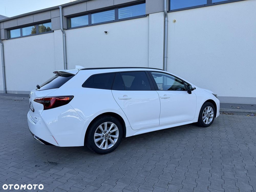 Toyota Corolla 2.0 Hybrid Comfort - 20