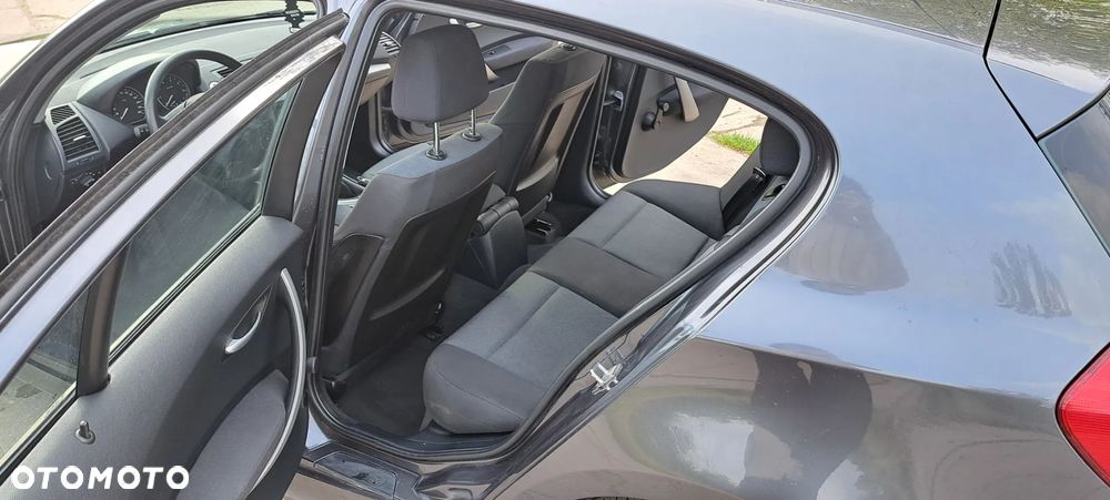 BMW Seria 1 - 9