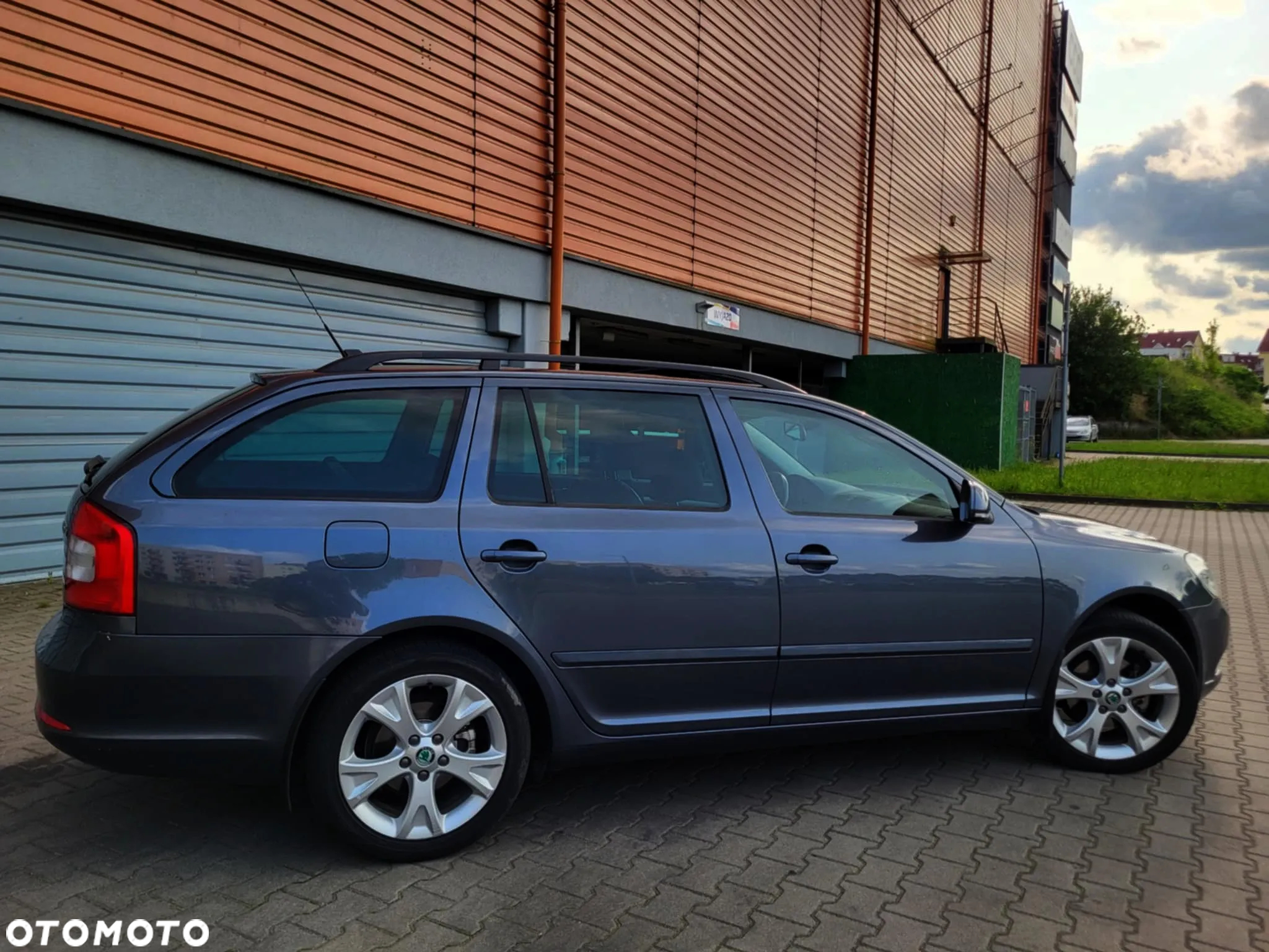 Skoda Octavia 1.8 TSI DSG Elegance - 5