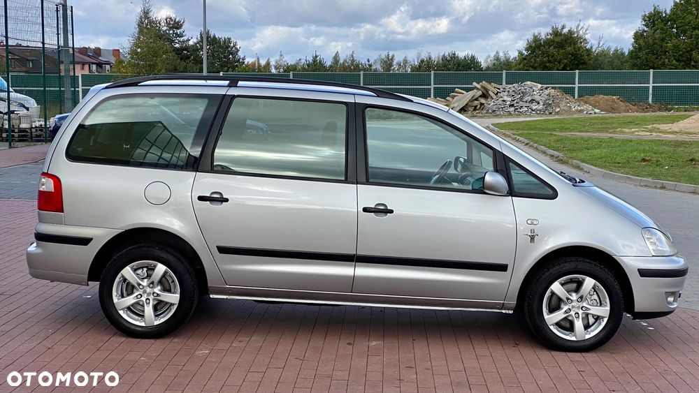 Ford Galaxy - 14