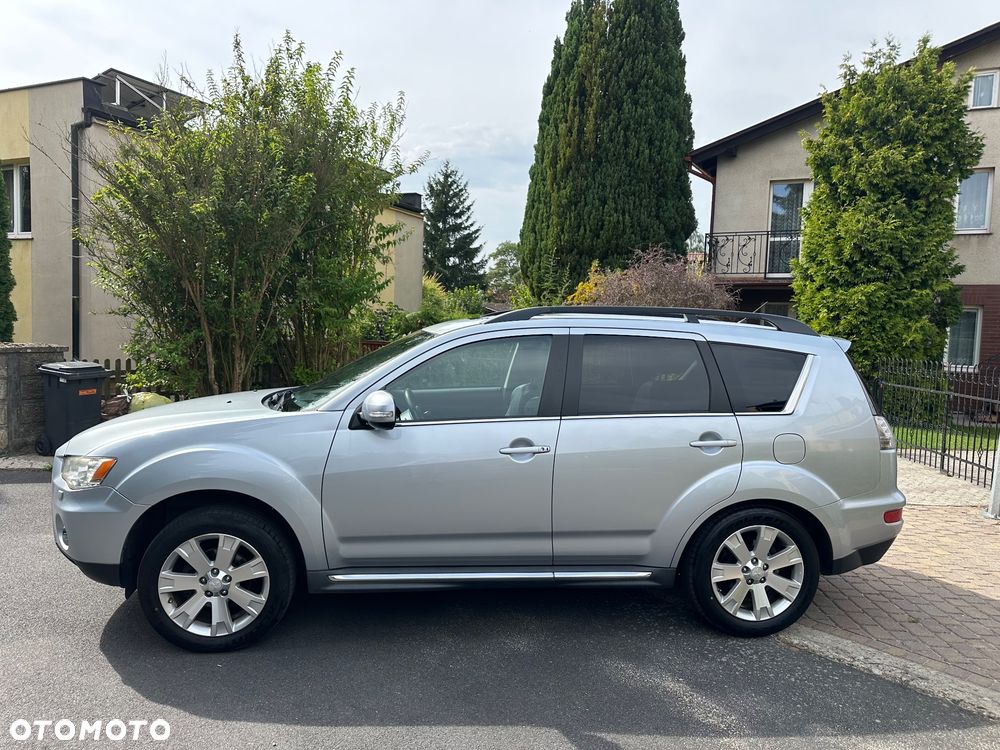 Mitsubishi Outlander 2.4 Invite CVT - 8