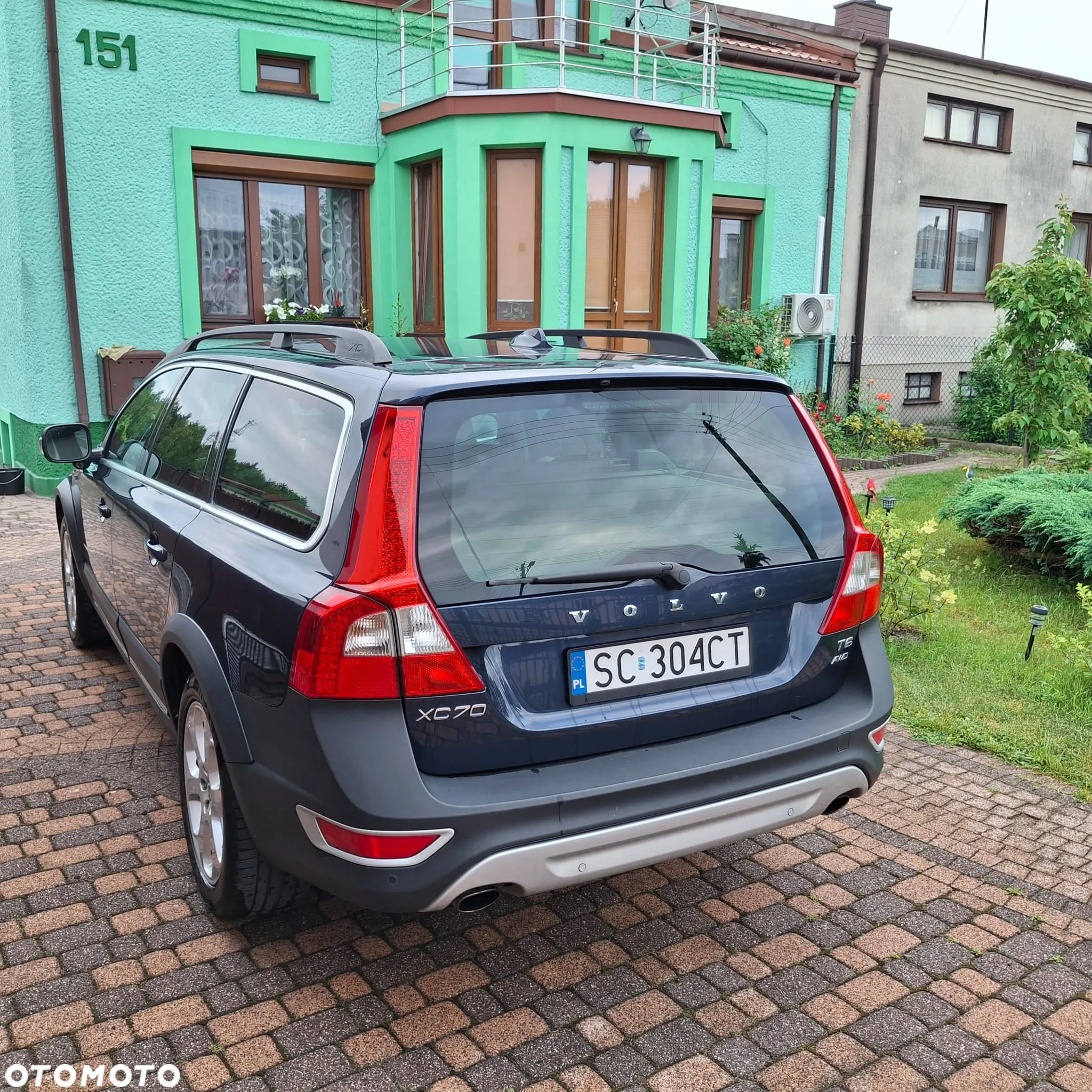 Volvo XC 70 T6 AWD Momentum - 5