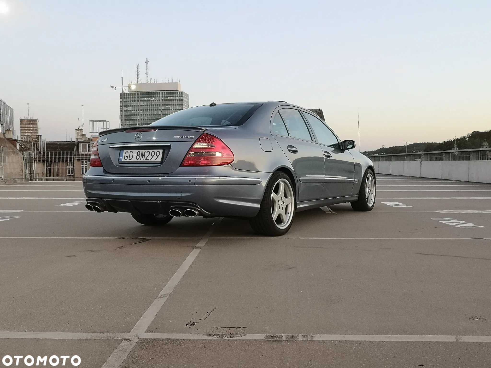 Mercedes-Benz Klasa E 500 Avantgarde - 8