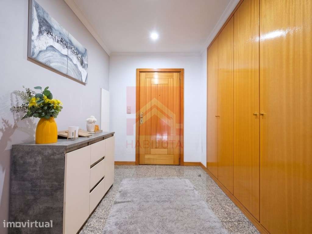 Magnífico Apartamento T2+1 no Centro de Rio Tinto (Avenida da Conduta) - Grande imagem: 4/27