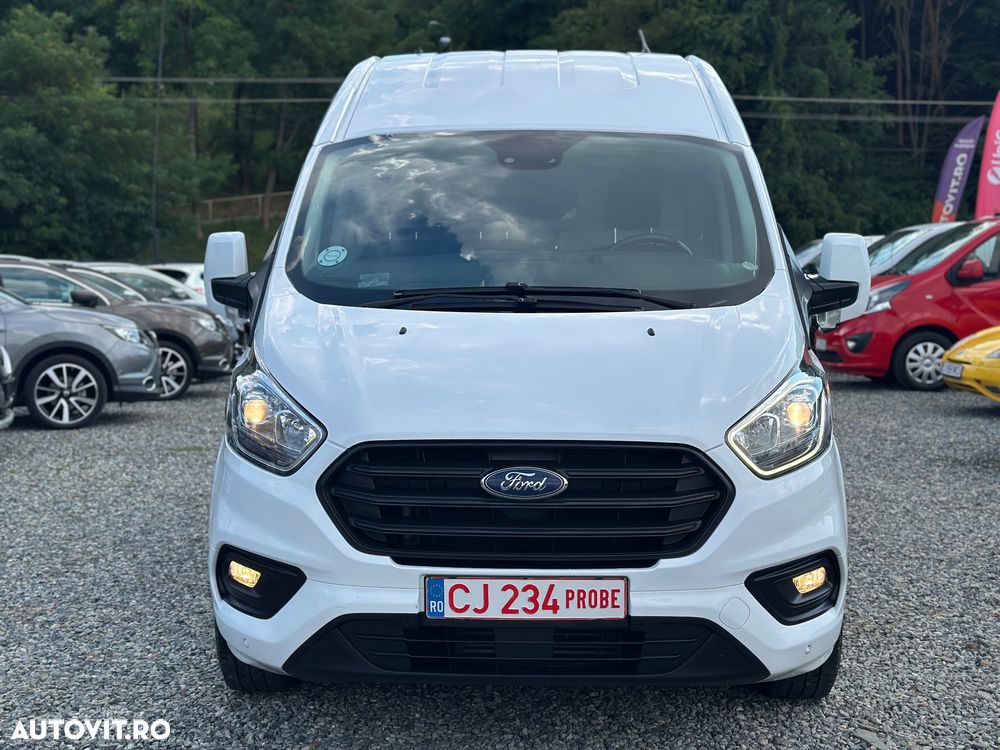 Ford TRANSIT CUSTOM L2H2 - 11