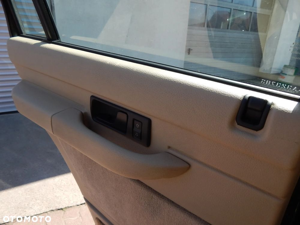 Land Rover Range Rover - 12