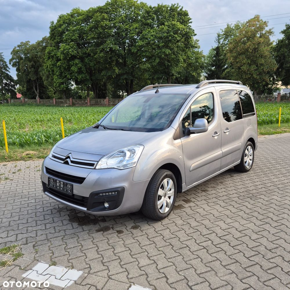 Citroën Berlingo Multispace PureTech 110 SELECTION - 3
