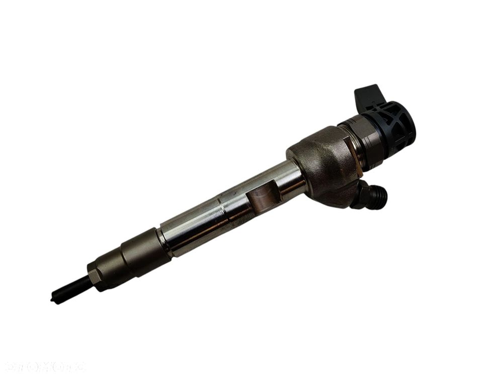 WTRYSKIWACZ BMW F20 F21 F30 F31 X1 F48 X2 F39 2.0 D 8514146 0445110613 - 1