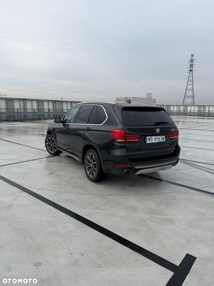 BMW X5 xDrive35i - 24
