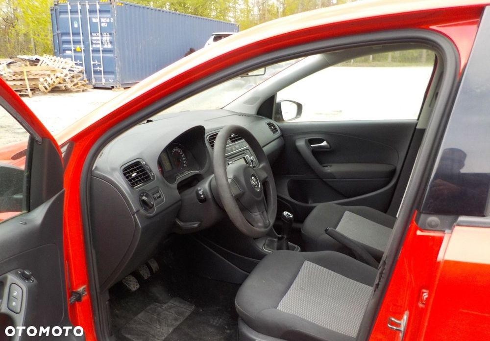 Volkswagen Polo - 23