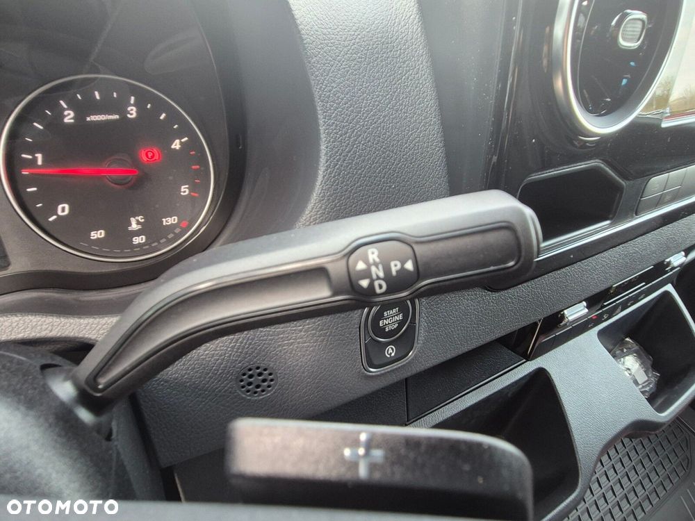 Mercedes-Benz Sprinter 317 CDI KA OM654 - 28