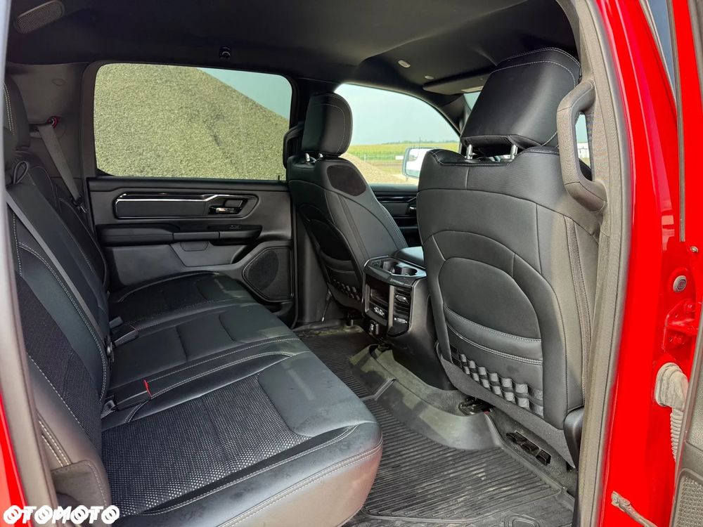 RAM 1500 5.7 Crew Cab Bighorn - 9