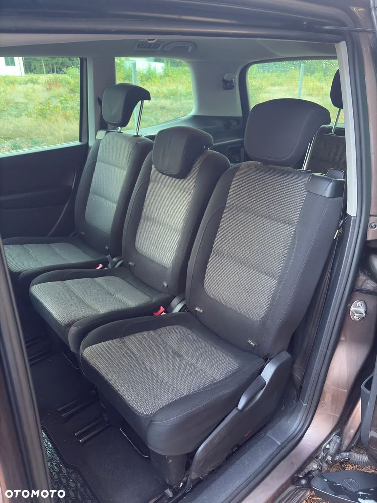 Volkswagen Sharan - 10
