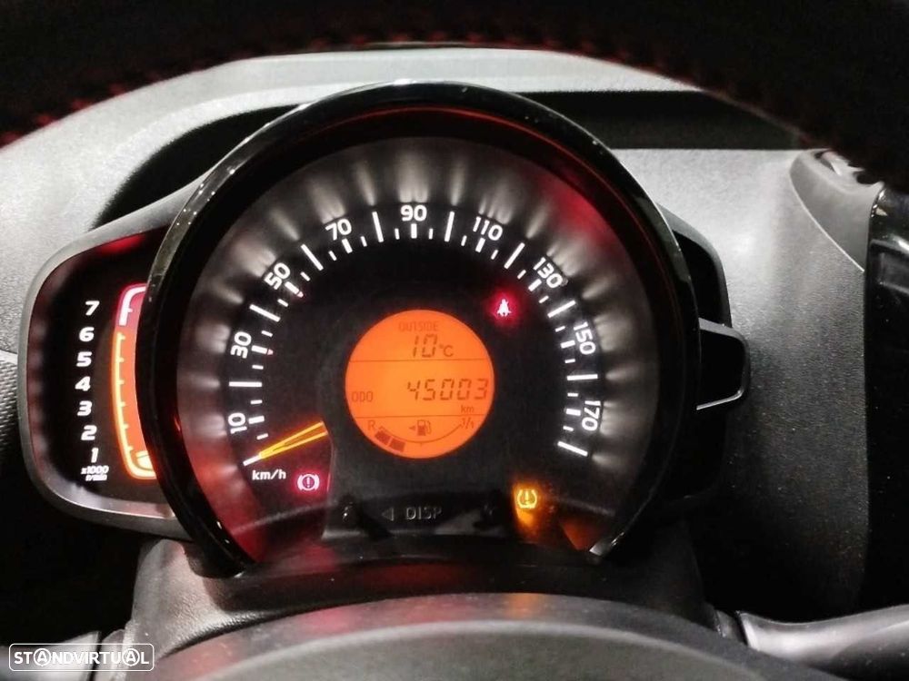 Citroën C1 1.0 VTi Shine - 17