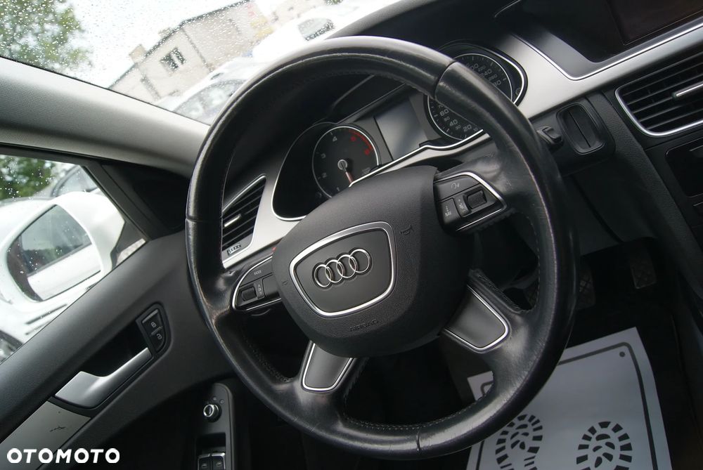 Audi A4 Avant 2.0 TDI DPF multitronic S line Sportpaket - 15