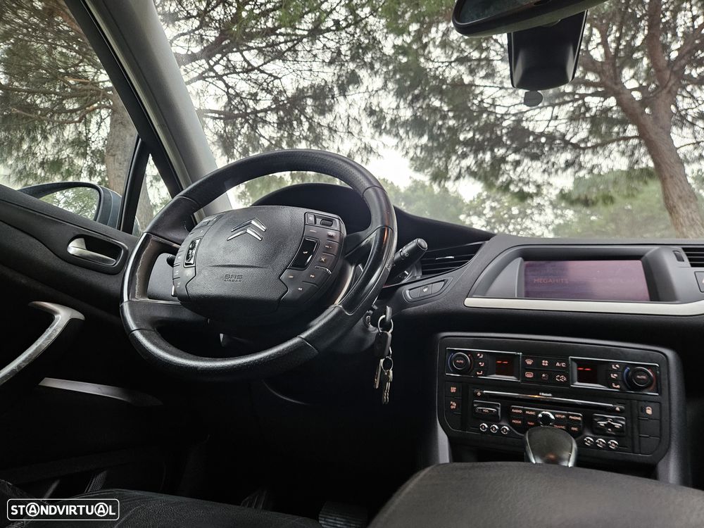 Citroën C5 Tourer 1.6 e-HDi Séduction Air.CMP6 - 16