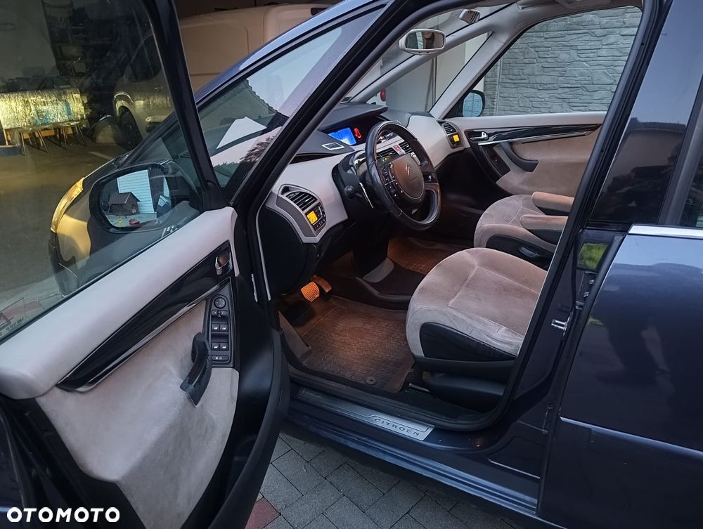 Citroën C4 Picasso 2.0 HDi Impress Exclusive - 12