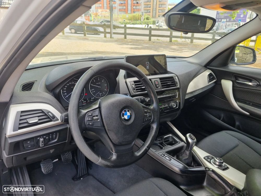 BMW 116 d EfficientDynamics Edition Urban Line - 19