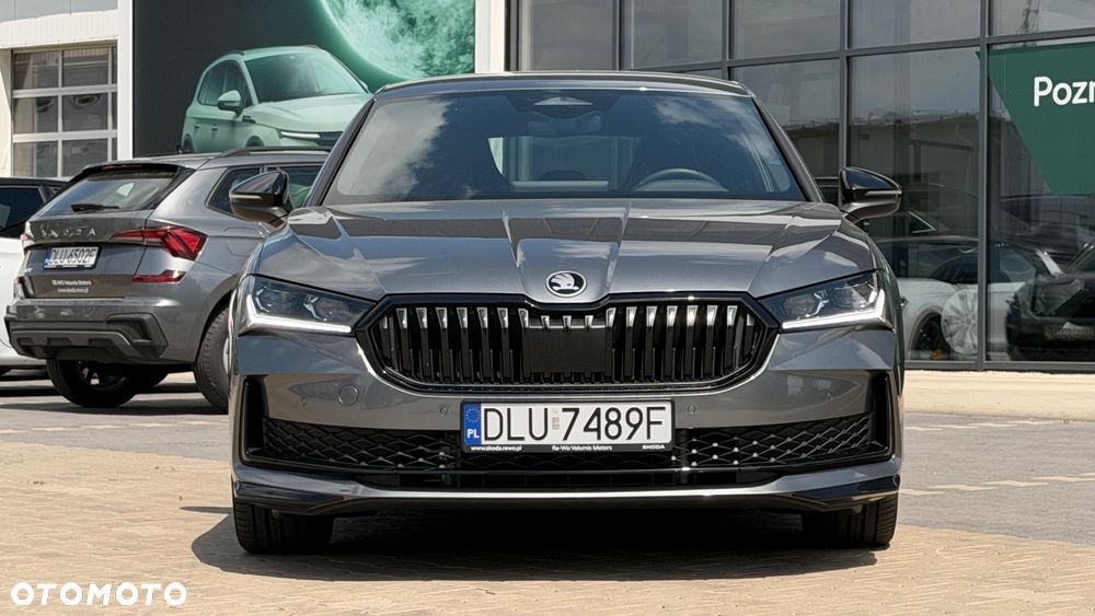 Skoda Superb 2.0 TSI Sportline DSG - 5