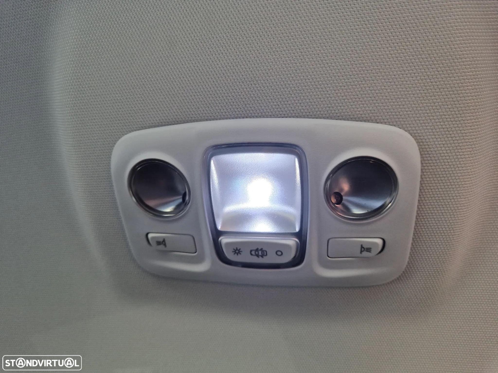 Peugeot 3008 1.6 Hybrid Allure Pack e-EAT8 - 53