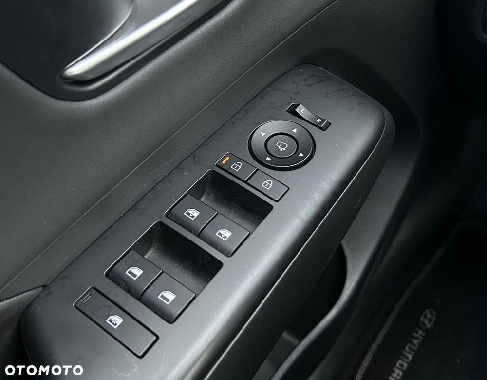 Hyundai Kona - 27