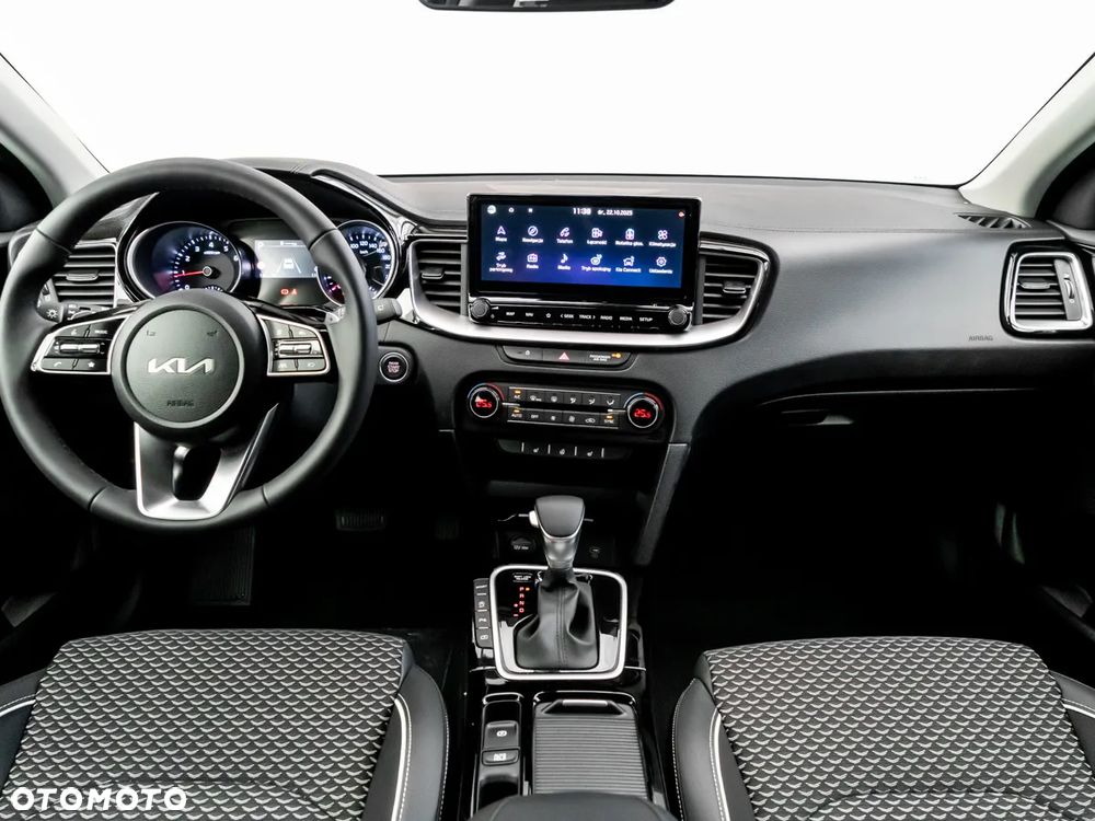 Kia Ceed 1.5 T-GDI Tribute DCT - 31