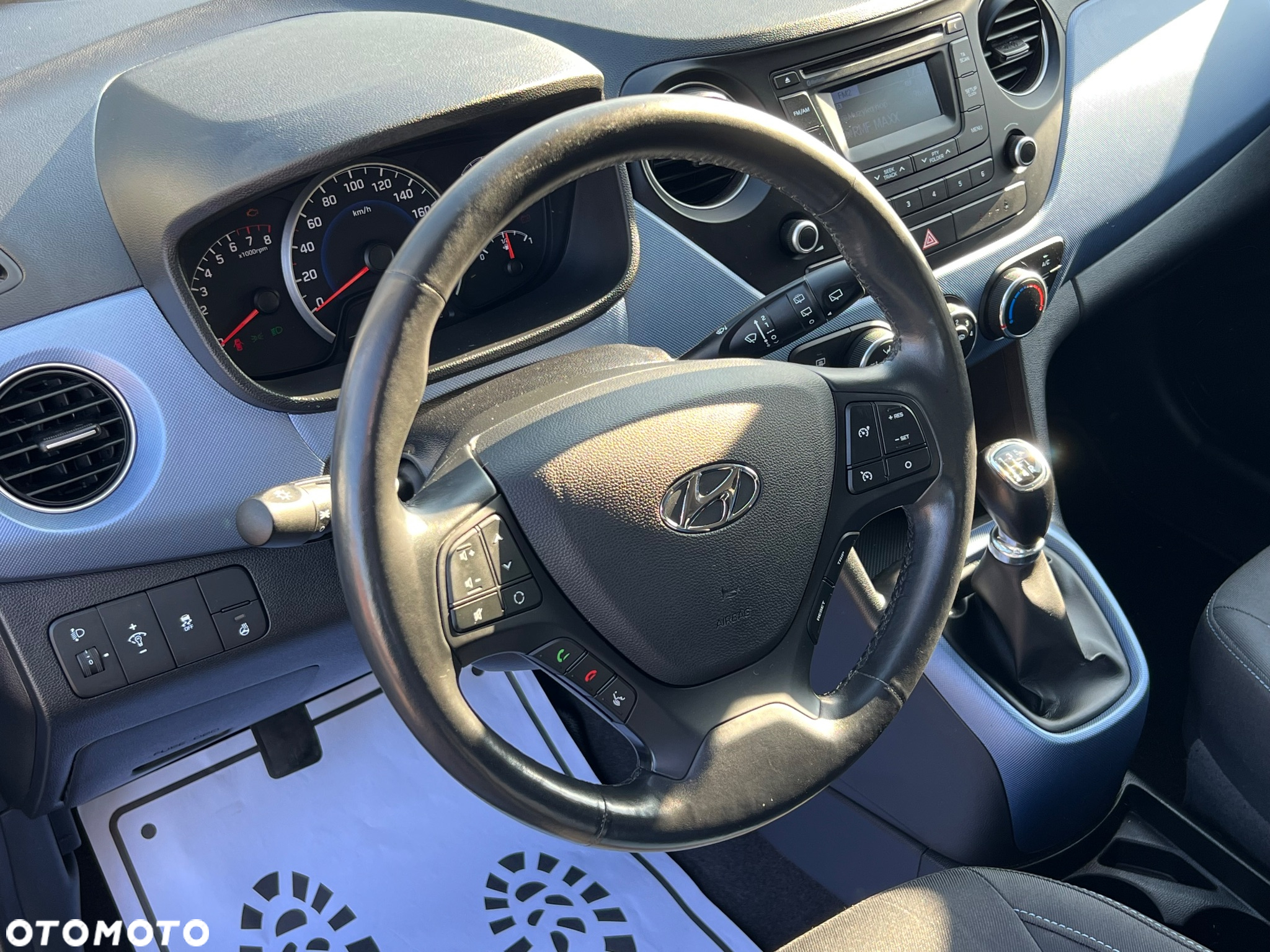 Hyundai i10 1.0 BlueDrive Premium - 19