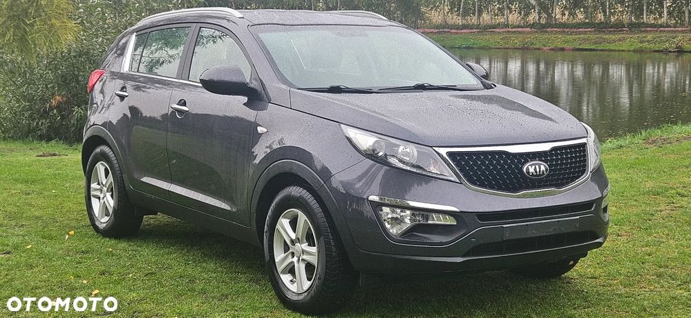 Kia Sportage 1.6 GDI 2WD Dream-Team Edition - 4