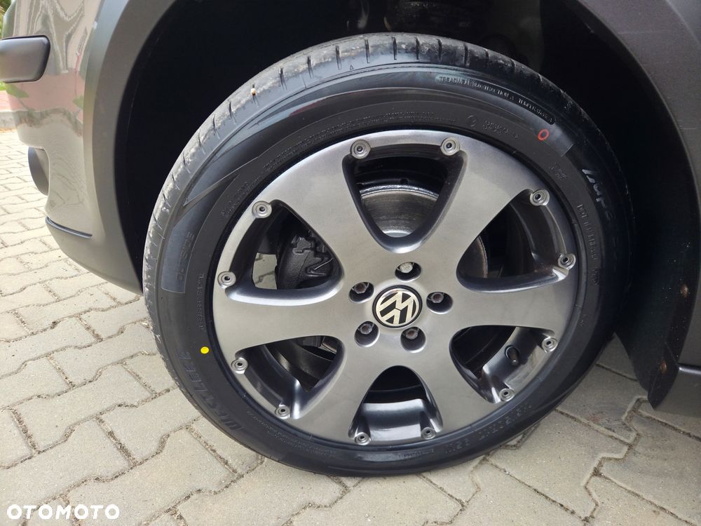 Volkswagen Touran 1.9 TDI DPF Cross - 24
