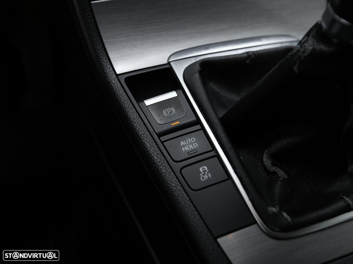 VW Passat Variant - 21