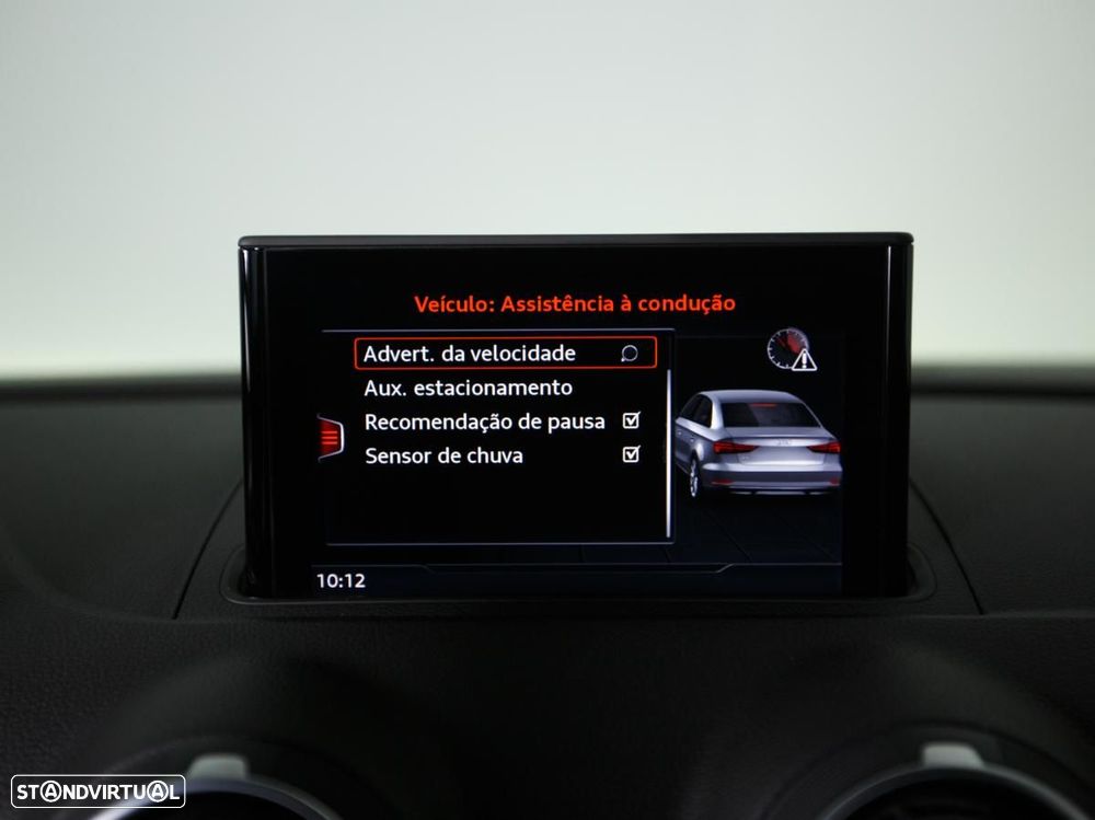 Audi A3 Limousine 30 TDI S tronic - 18
