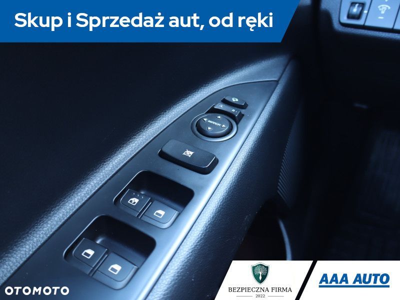 Kia Rio - 15
