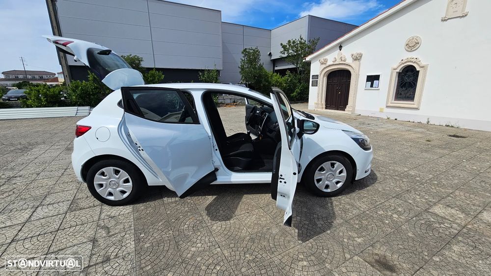 Renault Clio 1.5 dCi Zen - 11