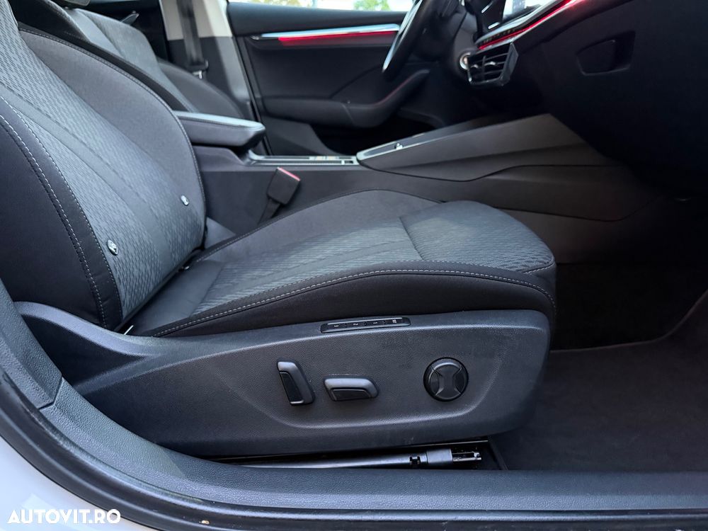 Skoda Octavia 2.0 TDI DSG Edition - 31