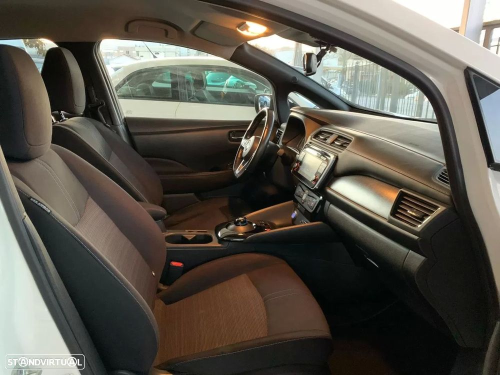 Nissan Leaf N-Connecta Full Led - 16