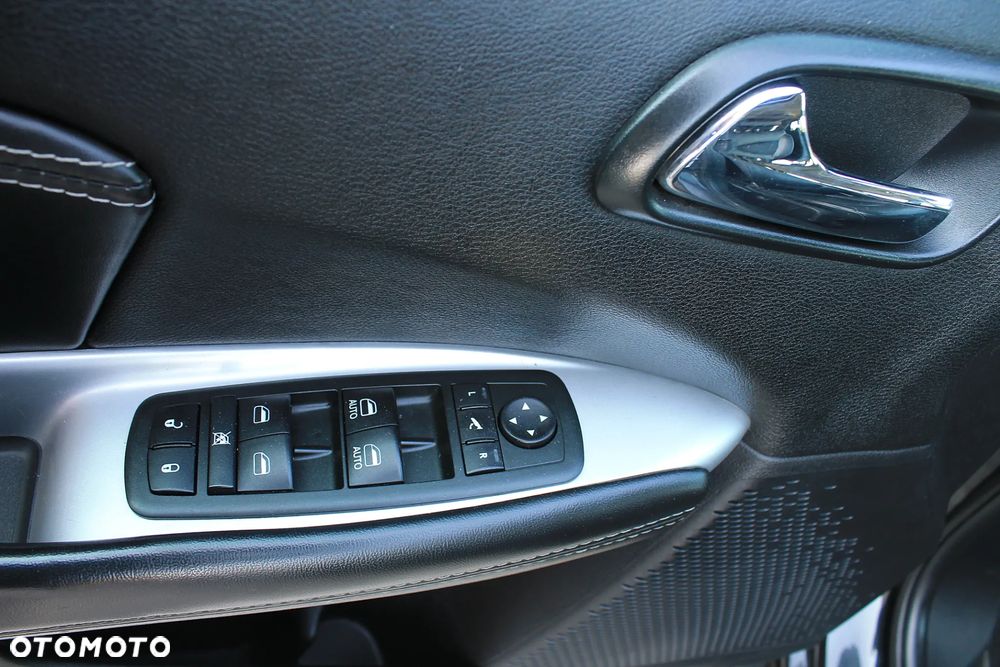 Fiat Freemont 2.0 Multijet 16V DPF Automatik Allrad Lounge - 14