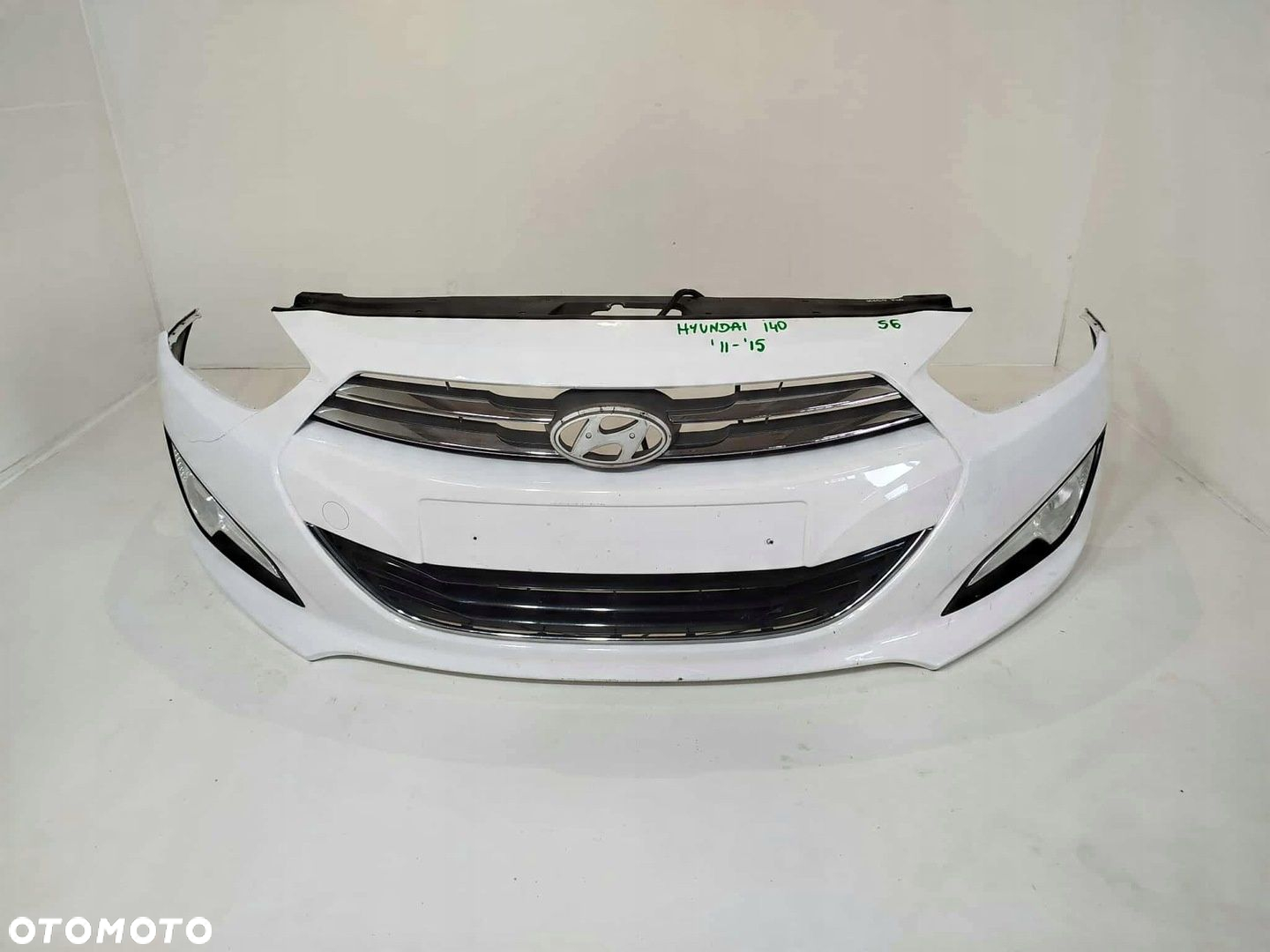 ZDERZAK PRZEDNI GRILL HYUNDAI I40 11-15 - 2