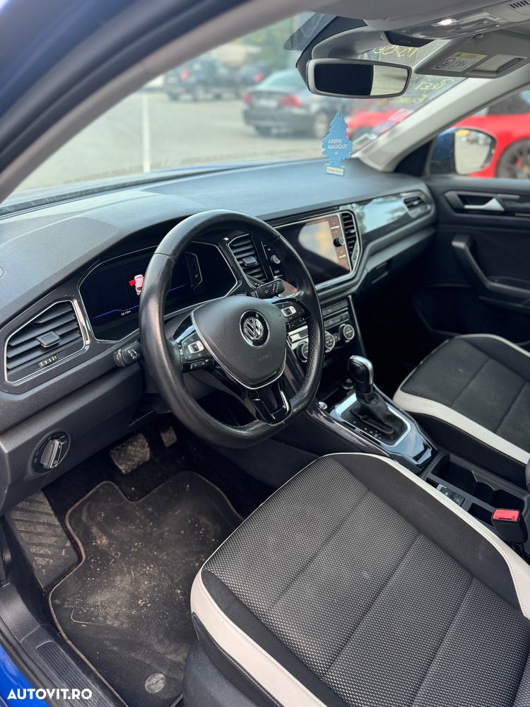 Volkswagen T-ROC - 11