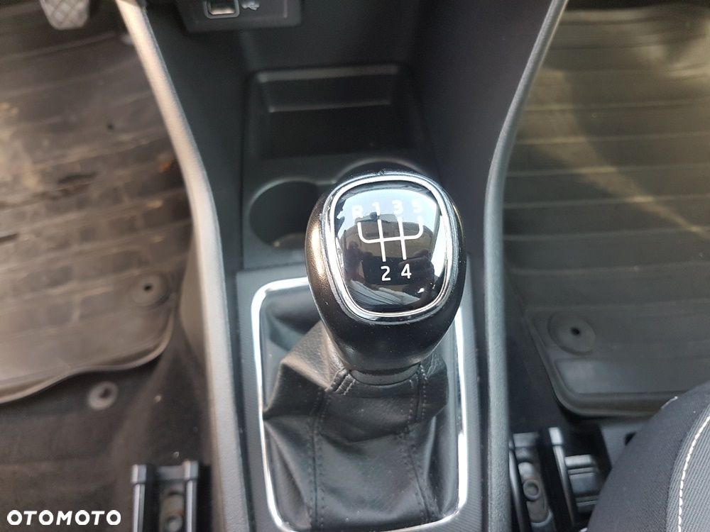 Skoda RAPID 1.6 TDI DPF Ambition - 21