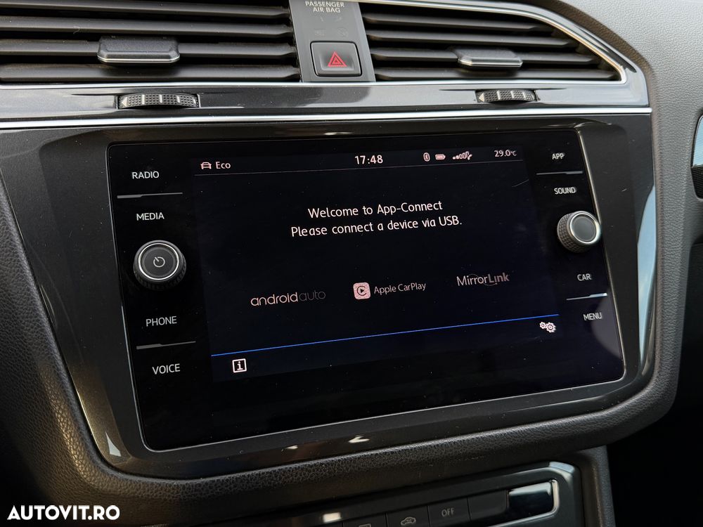 Volkswagen Tiguan 2.0 TDI SCR DSG R-Line - 17