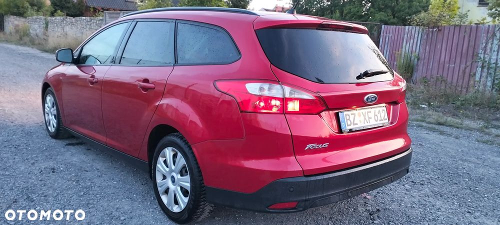 Ford Focus 1.6 TDCi DPF Champions Edition - 24