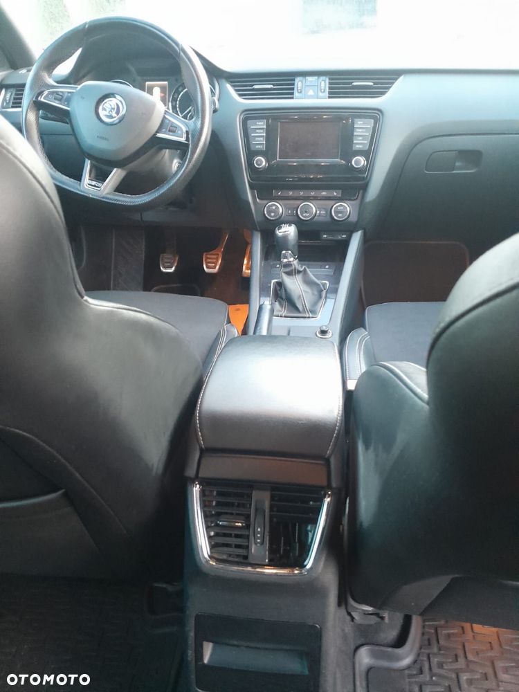Skoda Octavia - 7