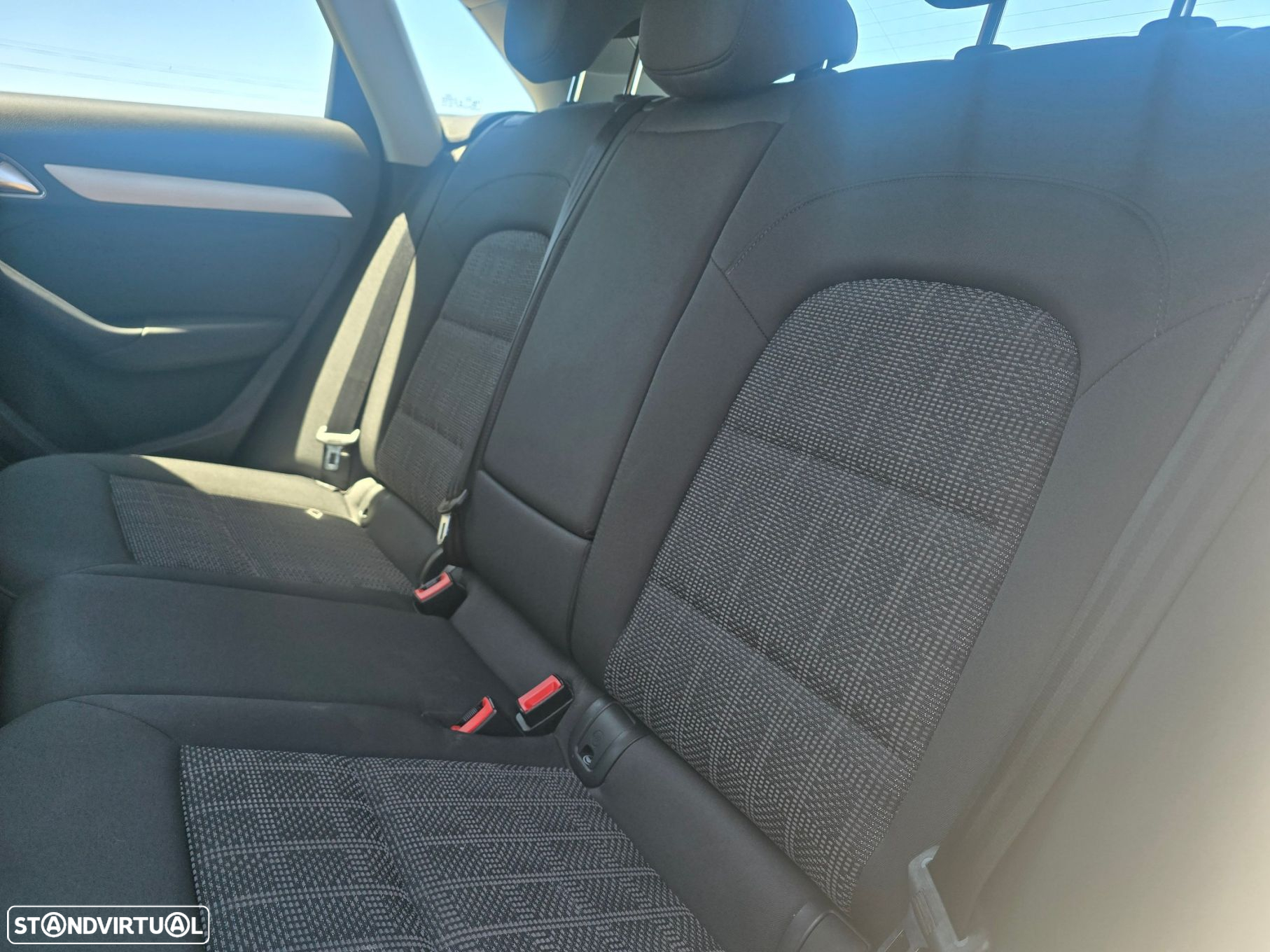 Audi Q3 2.0 TDI Sport - 10