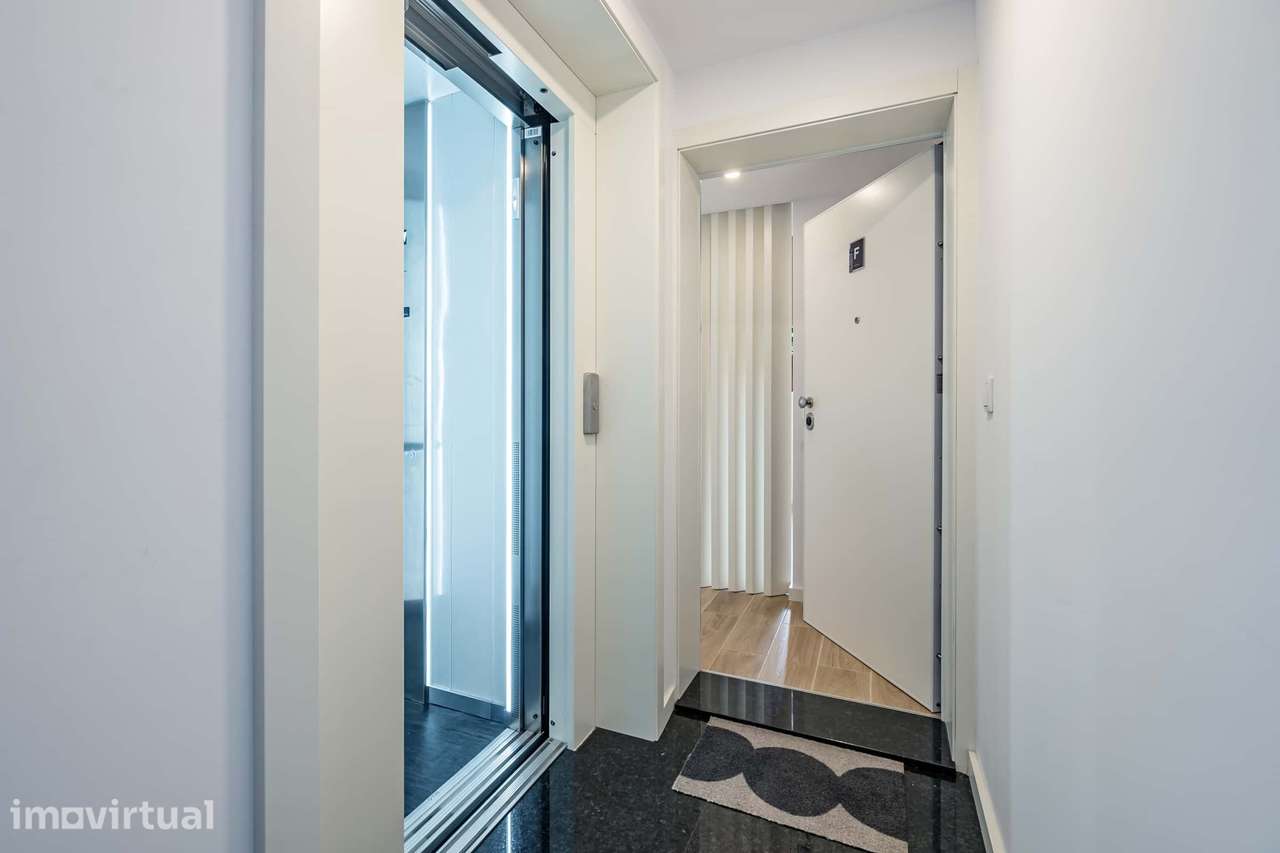 One bedroom duplex apartment in Bonfim, top floor and fully equiped - Grande imagem: 3/16