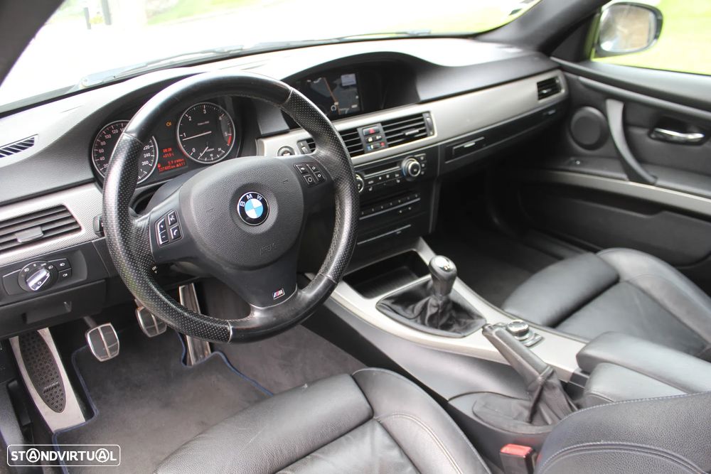 BMW 320 d DPF M Sport Edition - 14